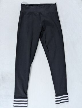 ❤️ 2018 Adidas Black Stripe Cuffed Leggings Size Small